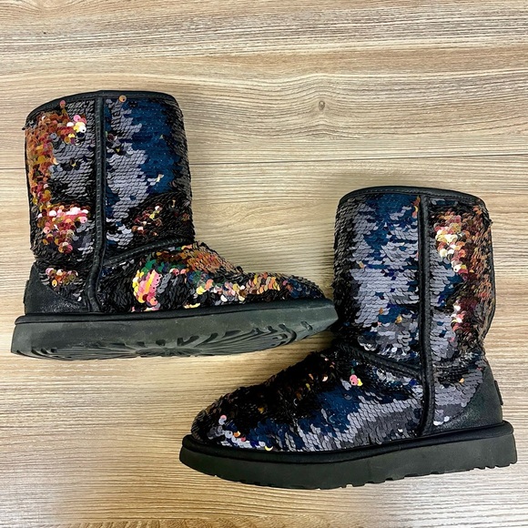 UGG Classic Short Boot / Winter Boot / Black n Copper Reversable Sequins Size 7 - Picture 7 of 11